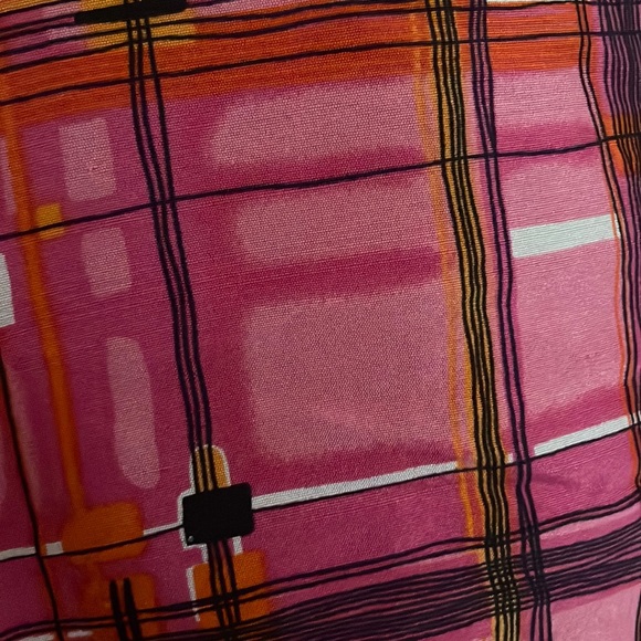 Vintage SLB hot pink plaid 100% silk button down - Picture 4 of 8